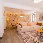 Ground Floor מישטראש