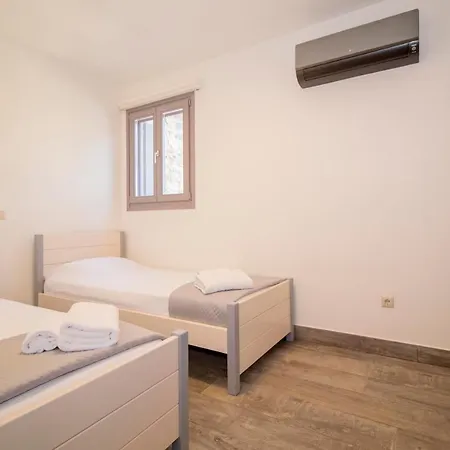 Ground Floor Tatil Evi *