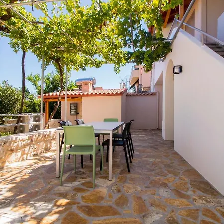 Ground Floor Tatil Evi *