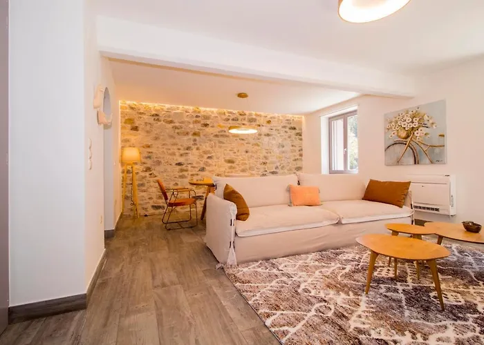 Ground Floor Mystras